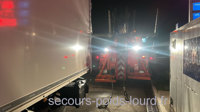 Dépannage poids lourd urgence 24/7 à Bernay